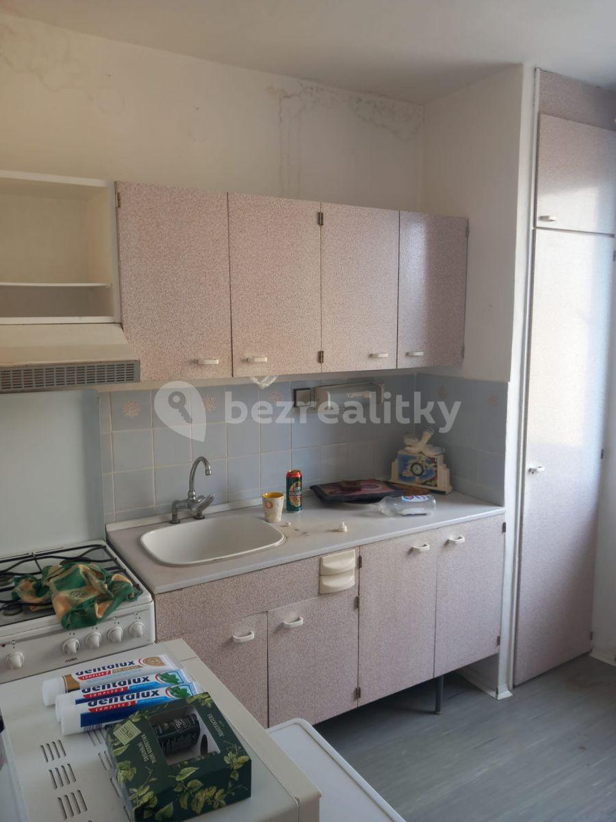 Predaj bytu 3-izbový 69 m², Chvatěrubská, Praha, Praha