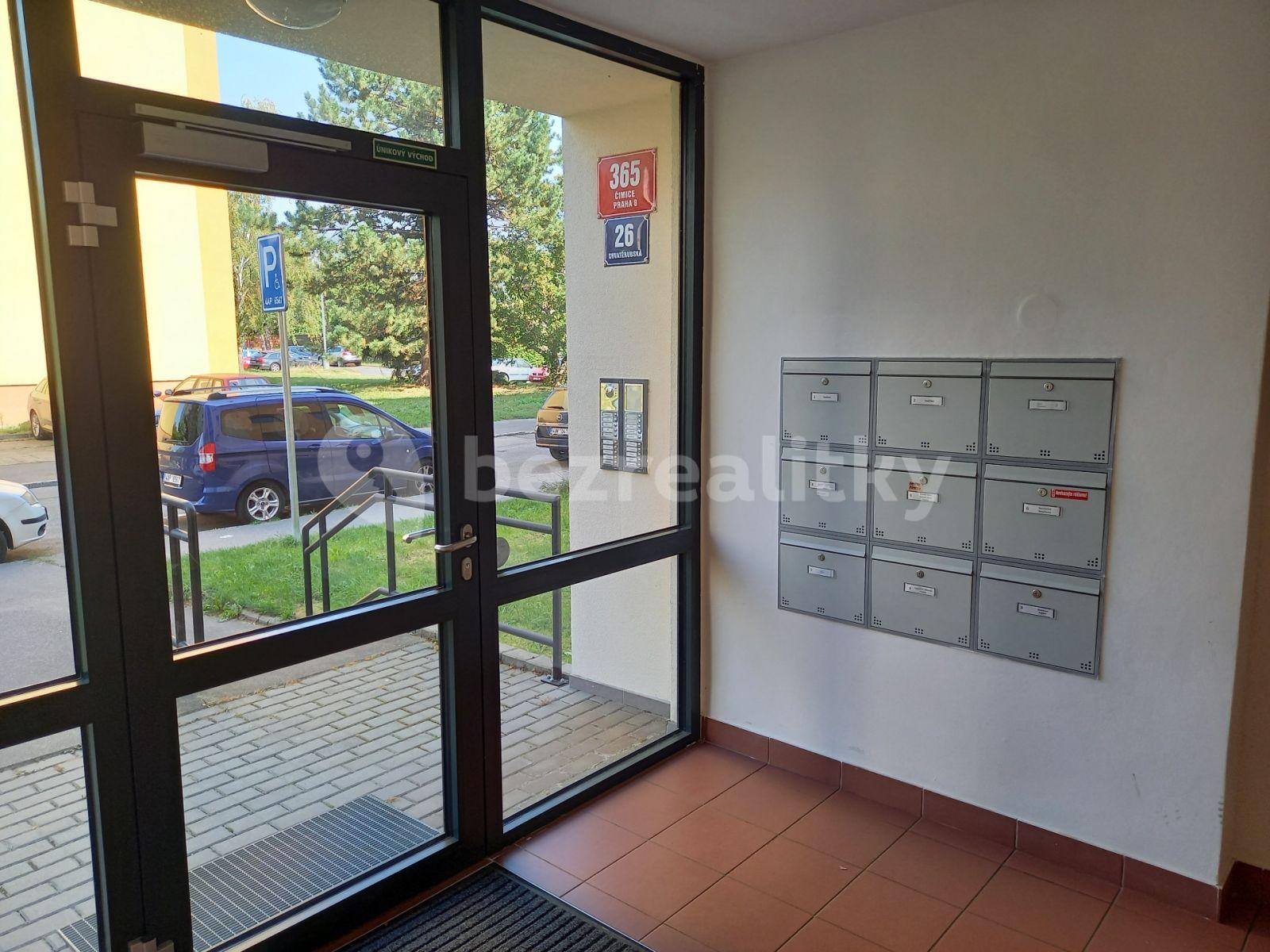 Predaj bytu 3-izbový 69 m², Chvatěrubská, Praha, Praha