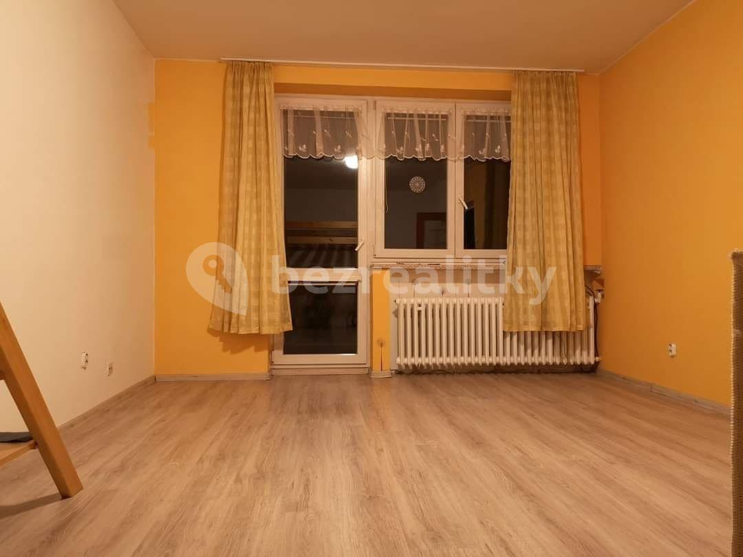 Prenájom bytu 1-izbový 37 m², Višňová, Praha, Praha