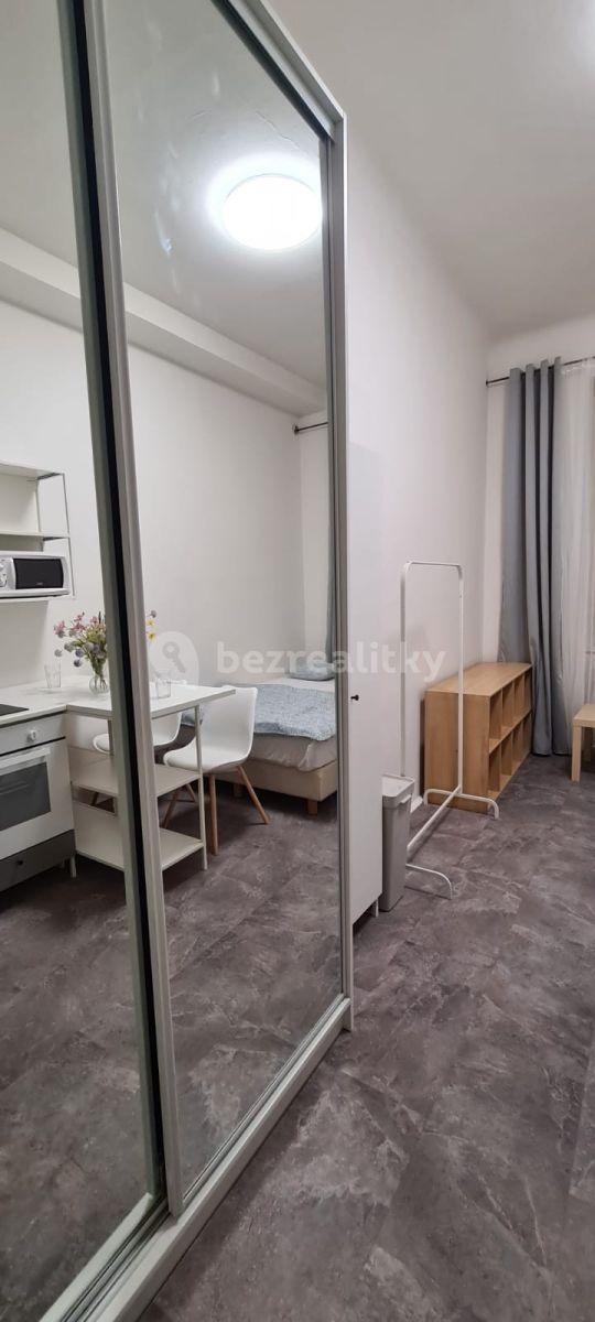 Prenájom bytu 1-izbový 20 m², Na Výšinách, Praha, Praha