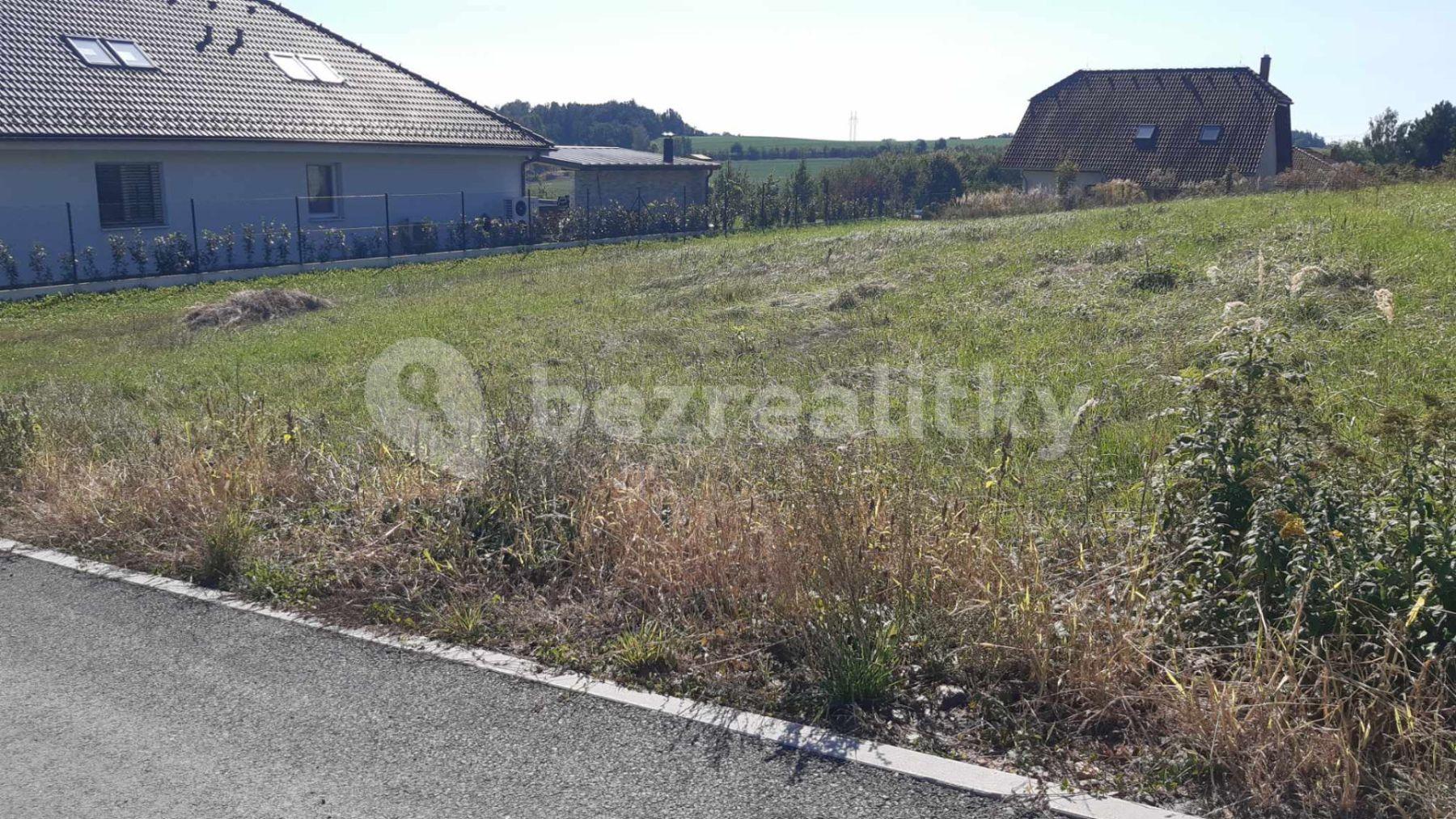 Predaj pozemku 1.301 m², Pyšely, Středočeský kraj