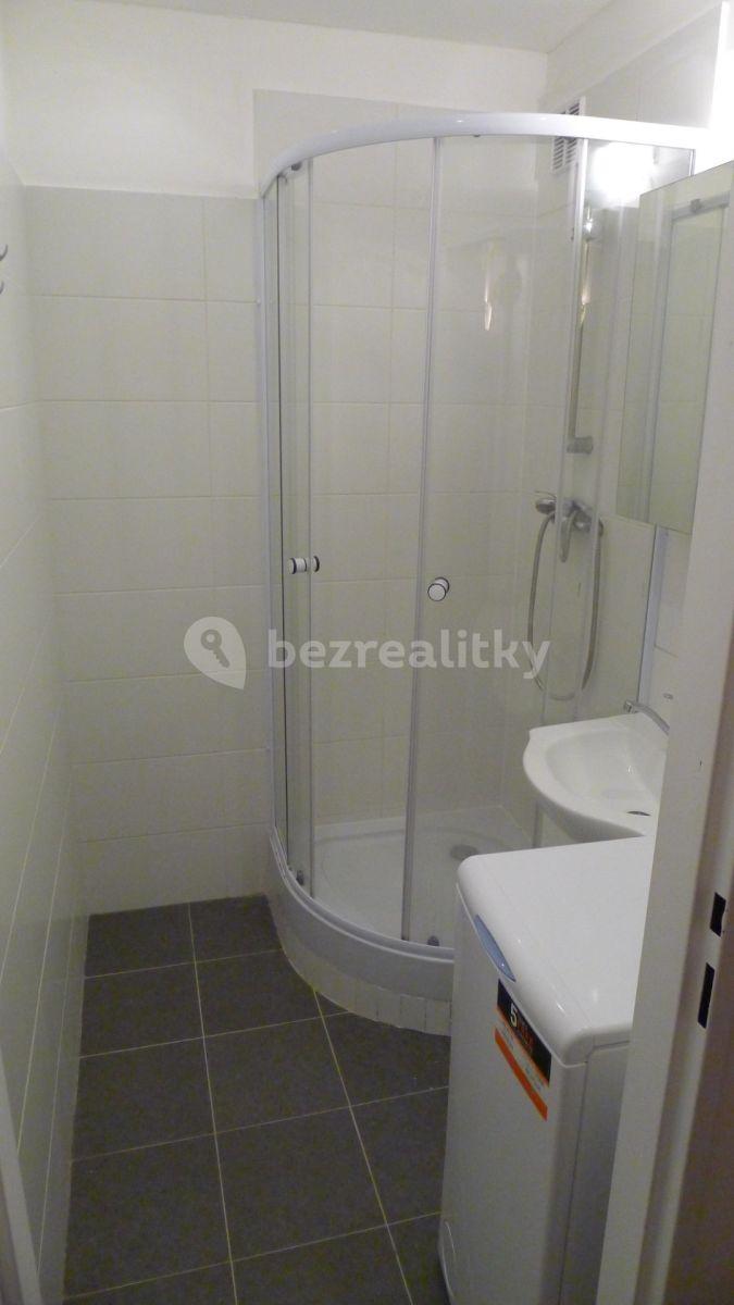 Prenájom bytu 2-izbový 45 m², Pod Lysinami, Praha, Praha