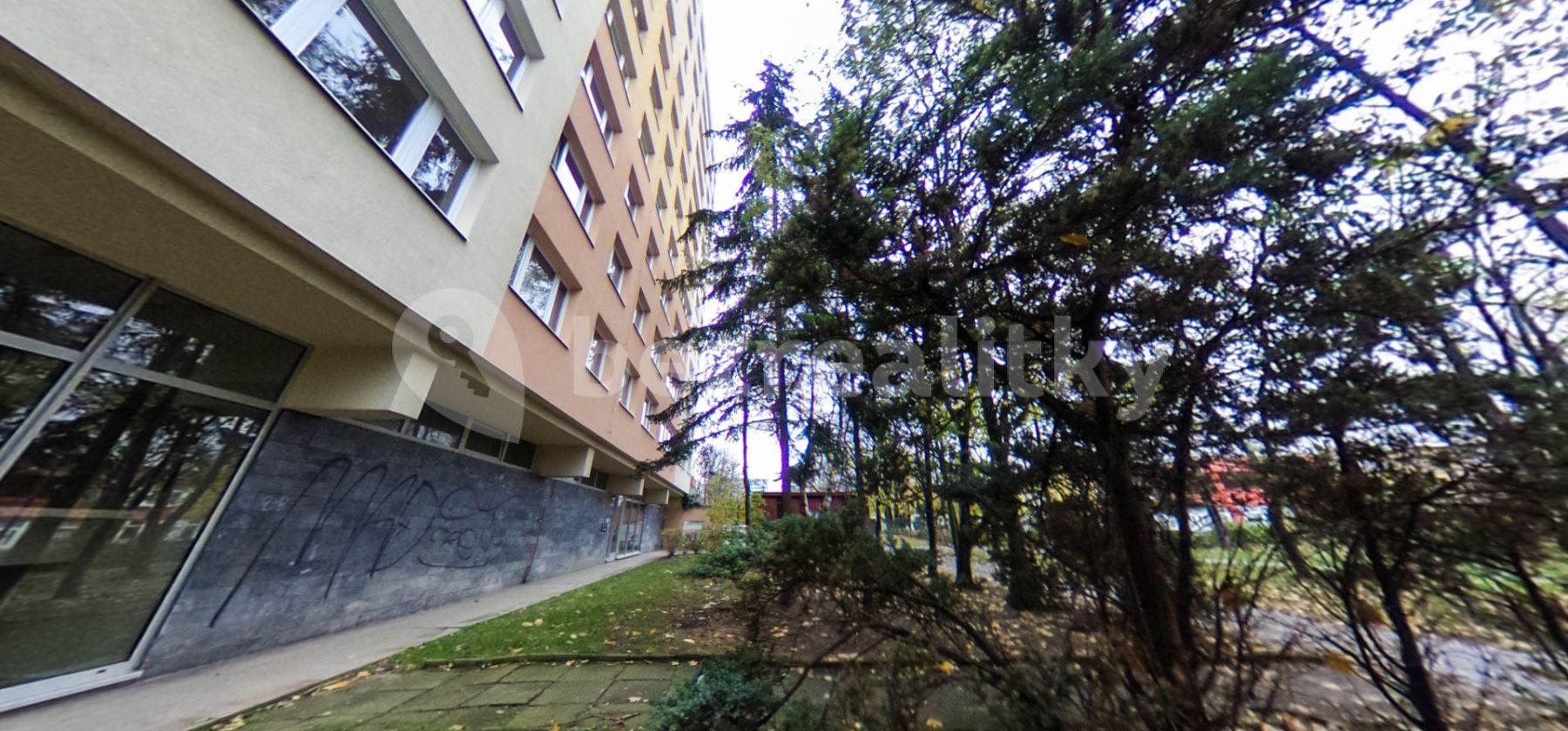 Prenájom bytu 1-izbový 30 m², Kotorská, Praha, Praha