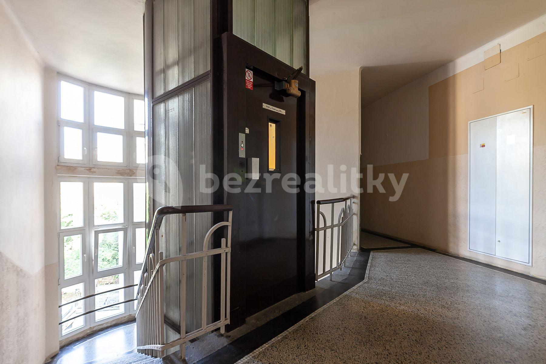 Predaj bytu 3-izbový 71 m², U Vinohradské nemocnice, Praha, Praha