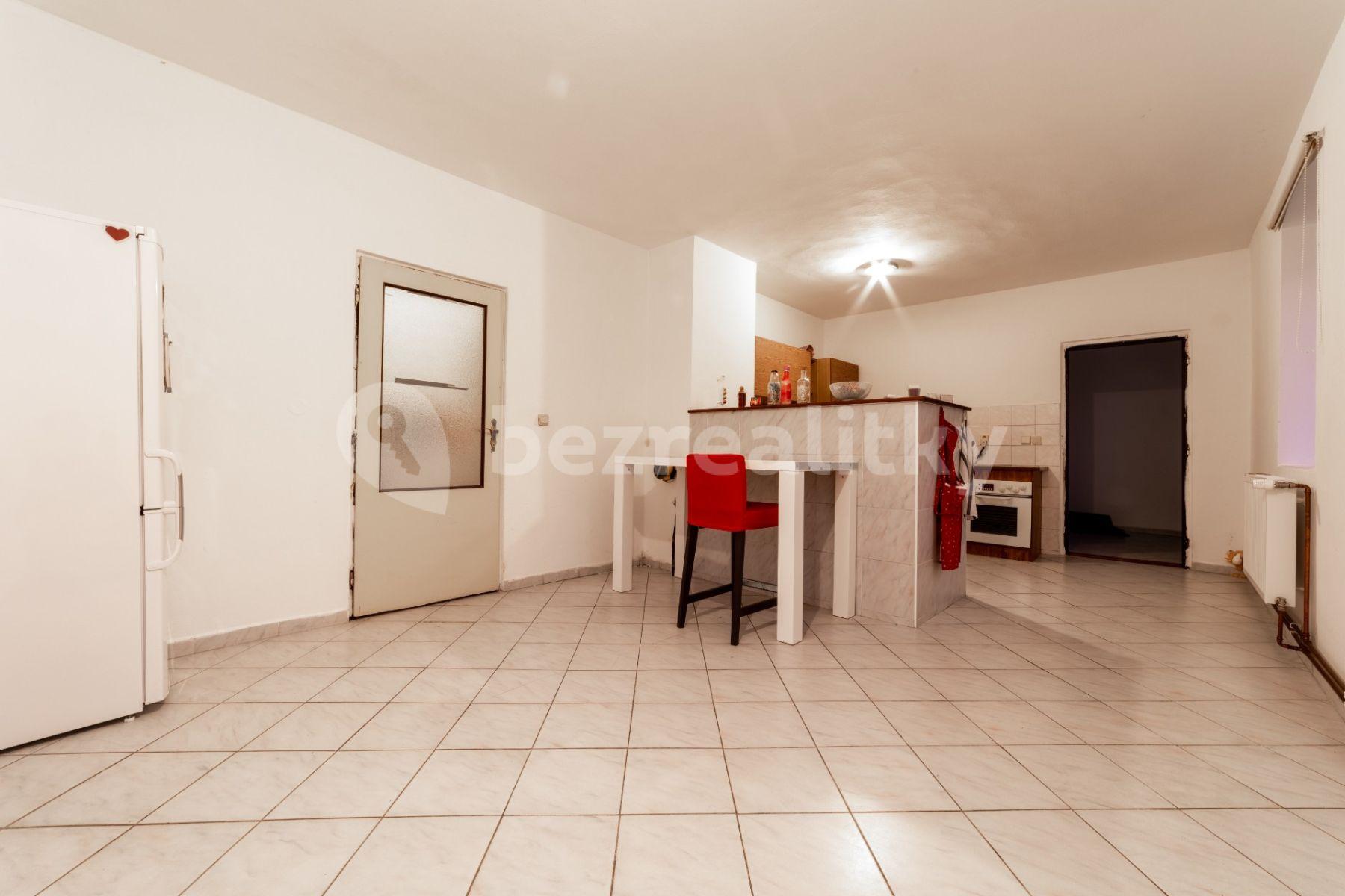 Predaj domu 110 m², pozemek 2.437 m², Libědice, Ústecký kraj