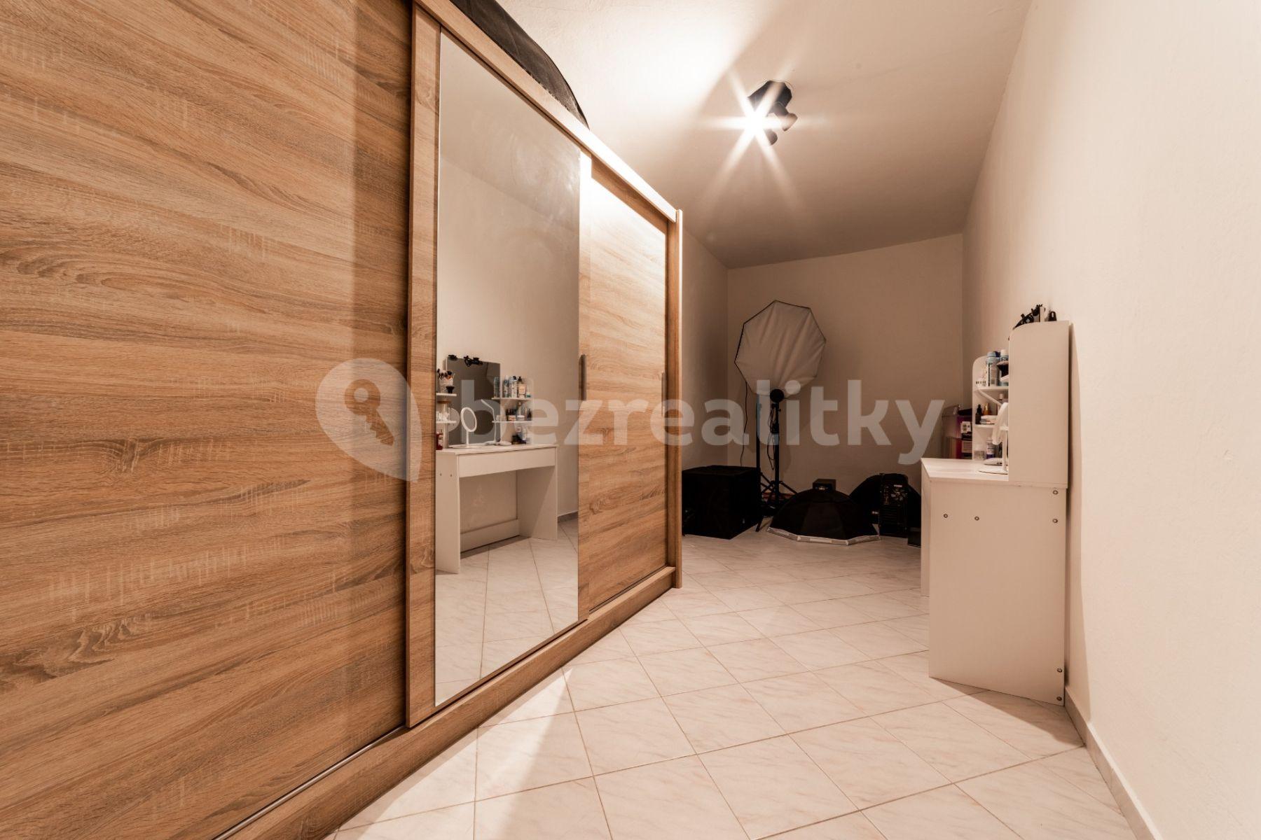 Predaj domu 110 m², pozemek 2.437 m², Libědice, Ústecký kraj