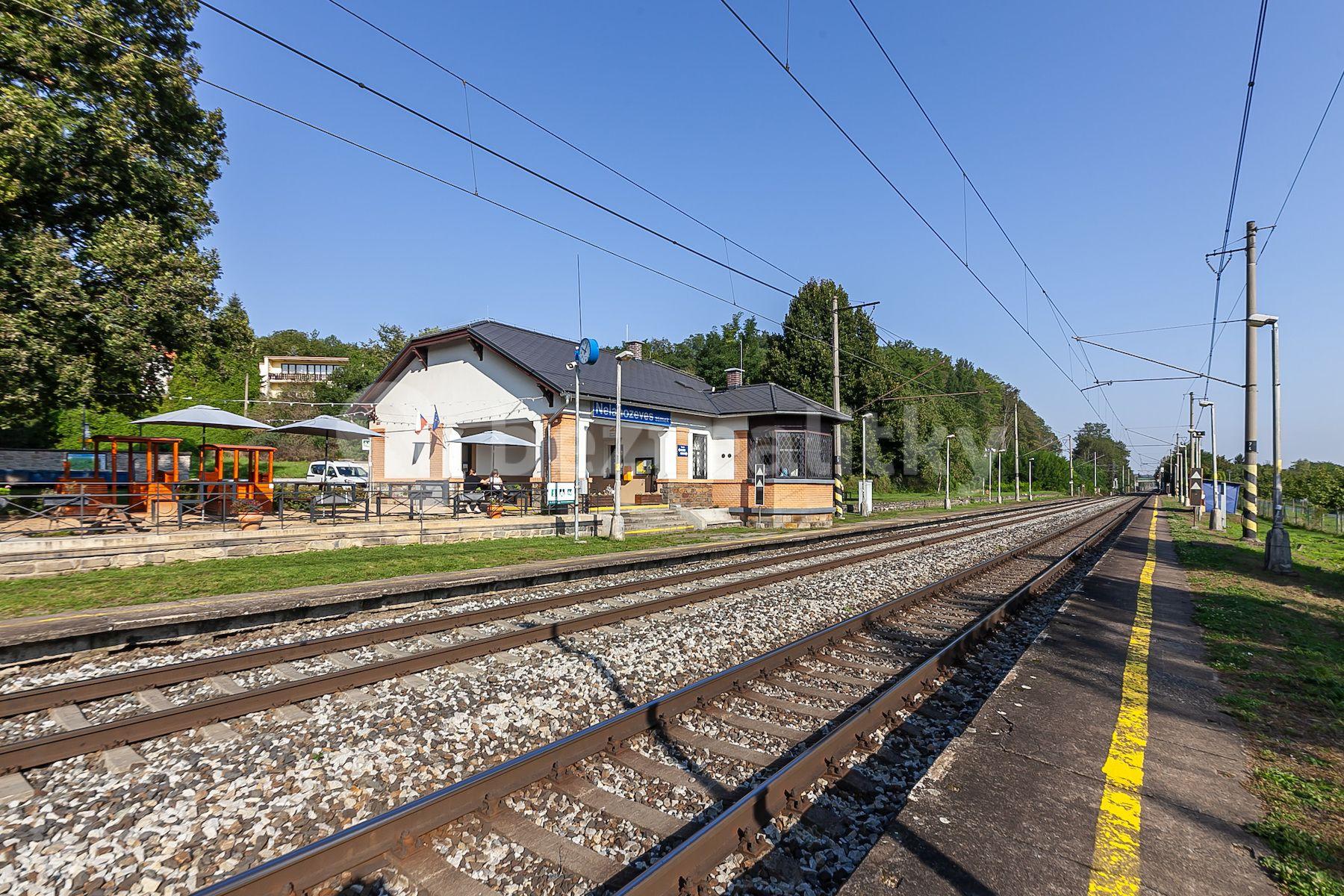 Predaj domu 133 m², pozemek 355 m², Lešany, Nelahozeves, Středočeský kraj