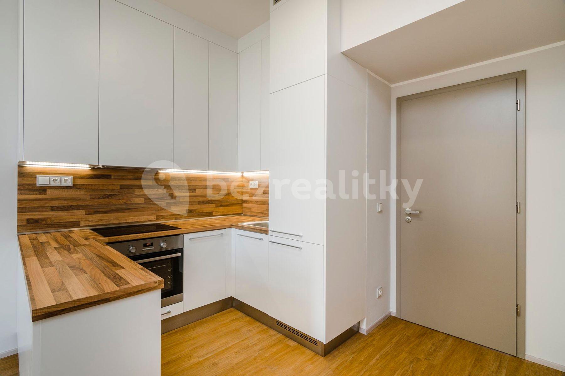 Prenájom bytu 2-izbový 46 m², Na Zámecké, Praha, Praha