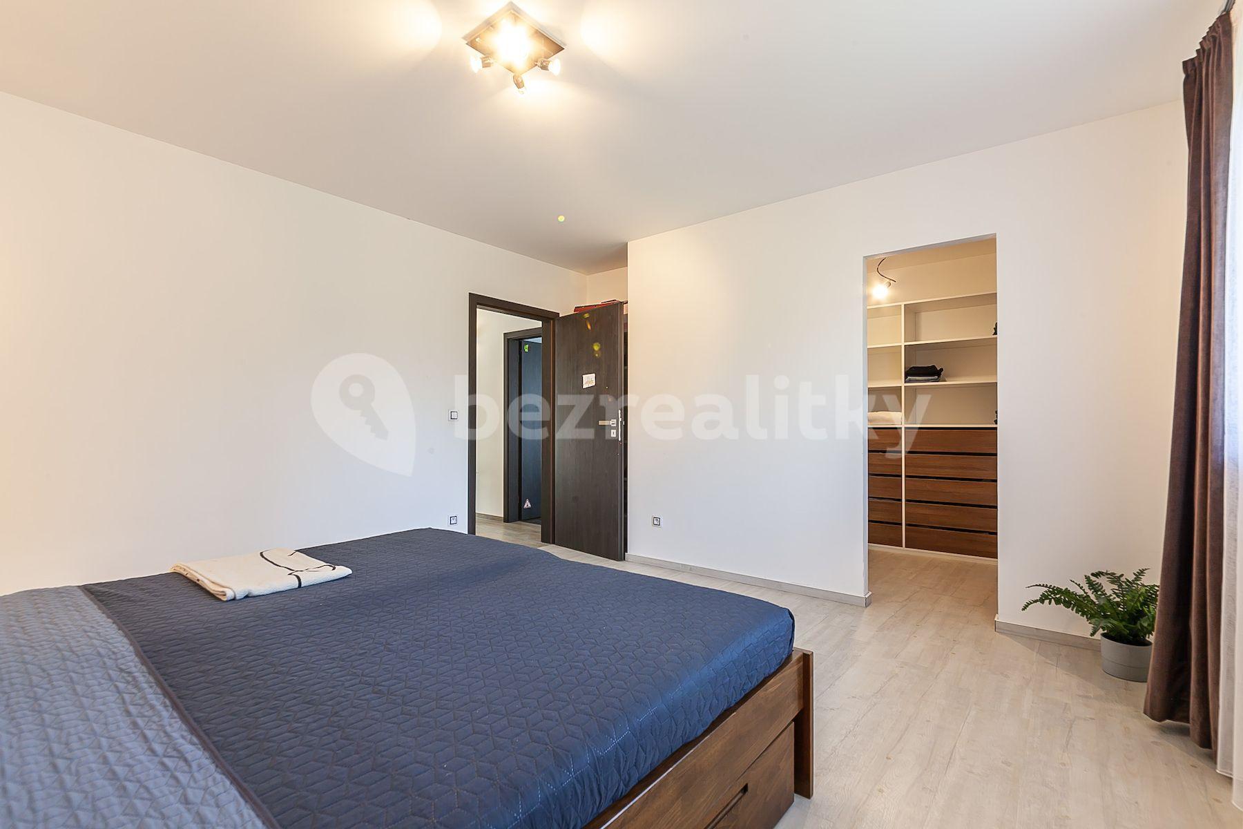 Predaj domu 230 m², pozemek 1.410 m², Diamantová, Horoušany, Středočeský kraj