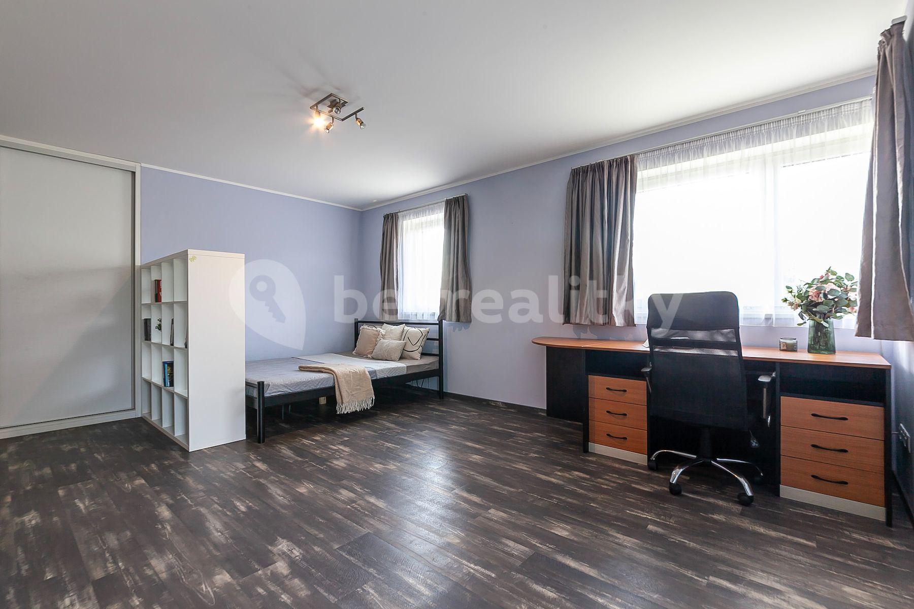 Predaj domu 230 m², pozemek 1.410 m², Diamantová, Horoušany, Středočeský kraj