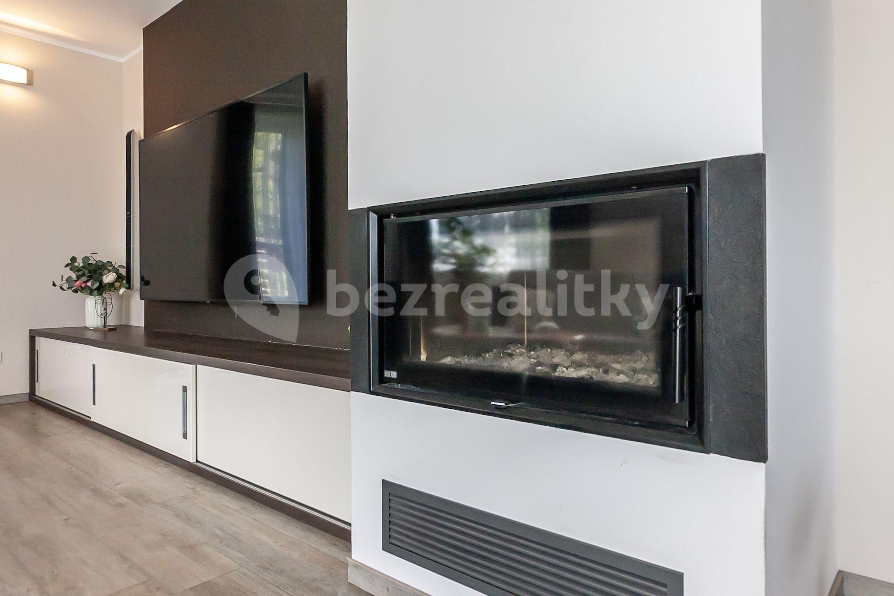 Predaj domu 230 m², pozemek 1.410 m², Diamantová, Horoušany, Středočeský kraj