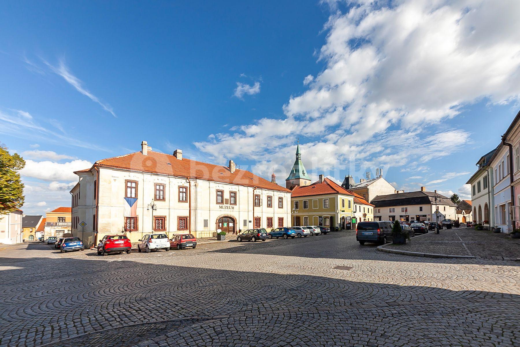 Predaj bytu 3-izbový 74 m², Mírové náměstí, Kouřim, Středočeský kraj