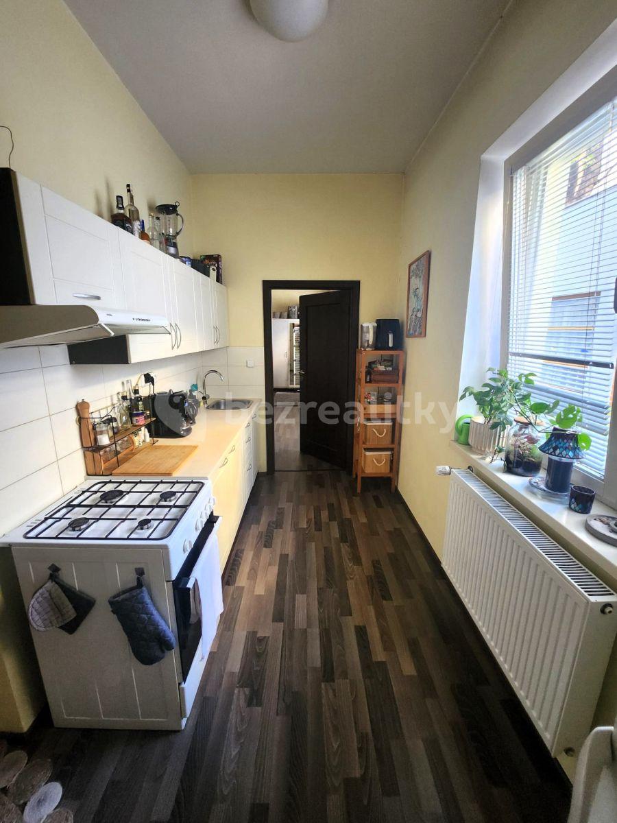 Prenájom bytu 2-izbový 37 m², Kamenická, Praha, Praha