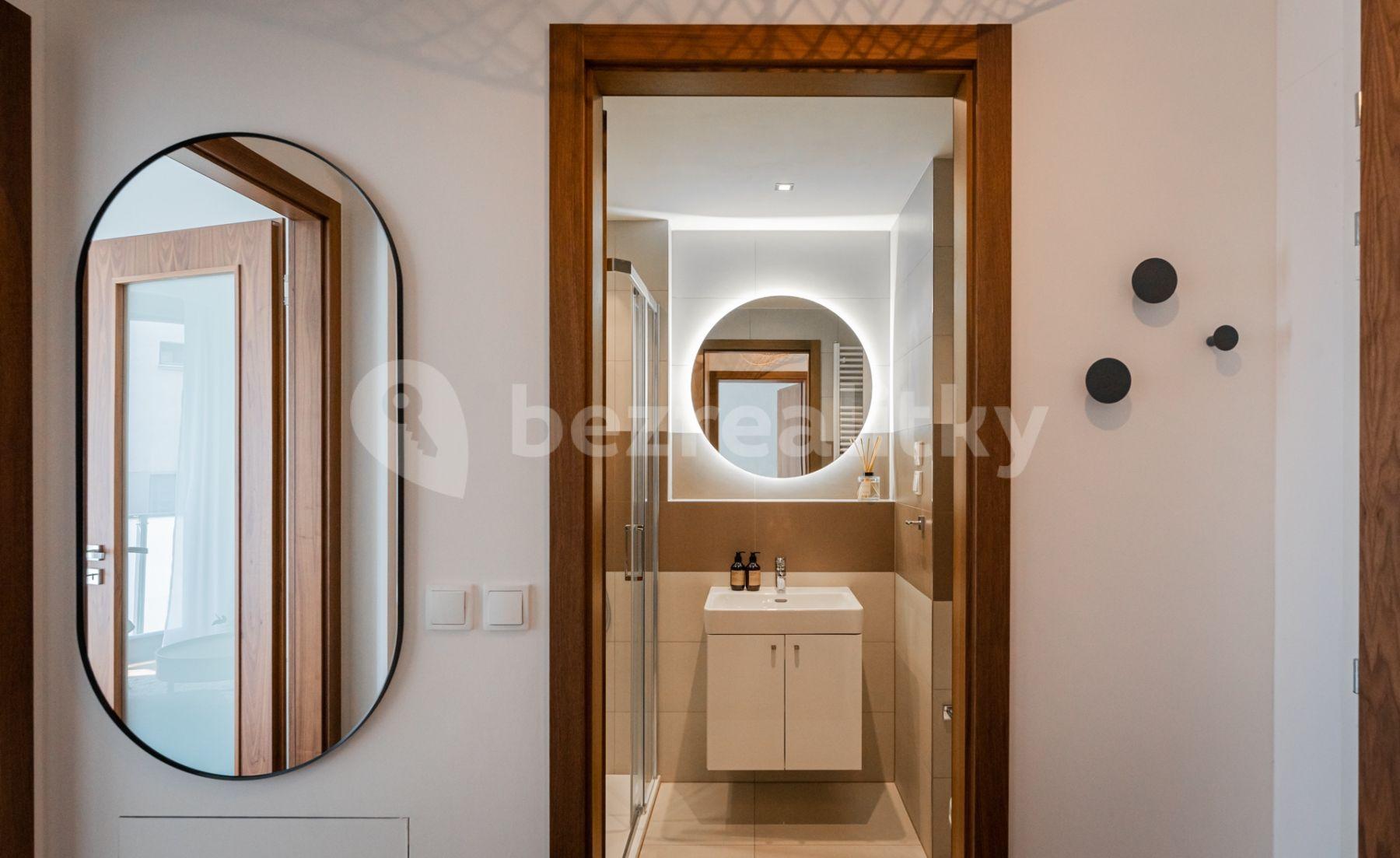 Predaj bytu 2-izbový 57 m², Čumpelíkova, Praha, Praha