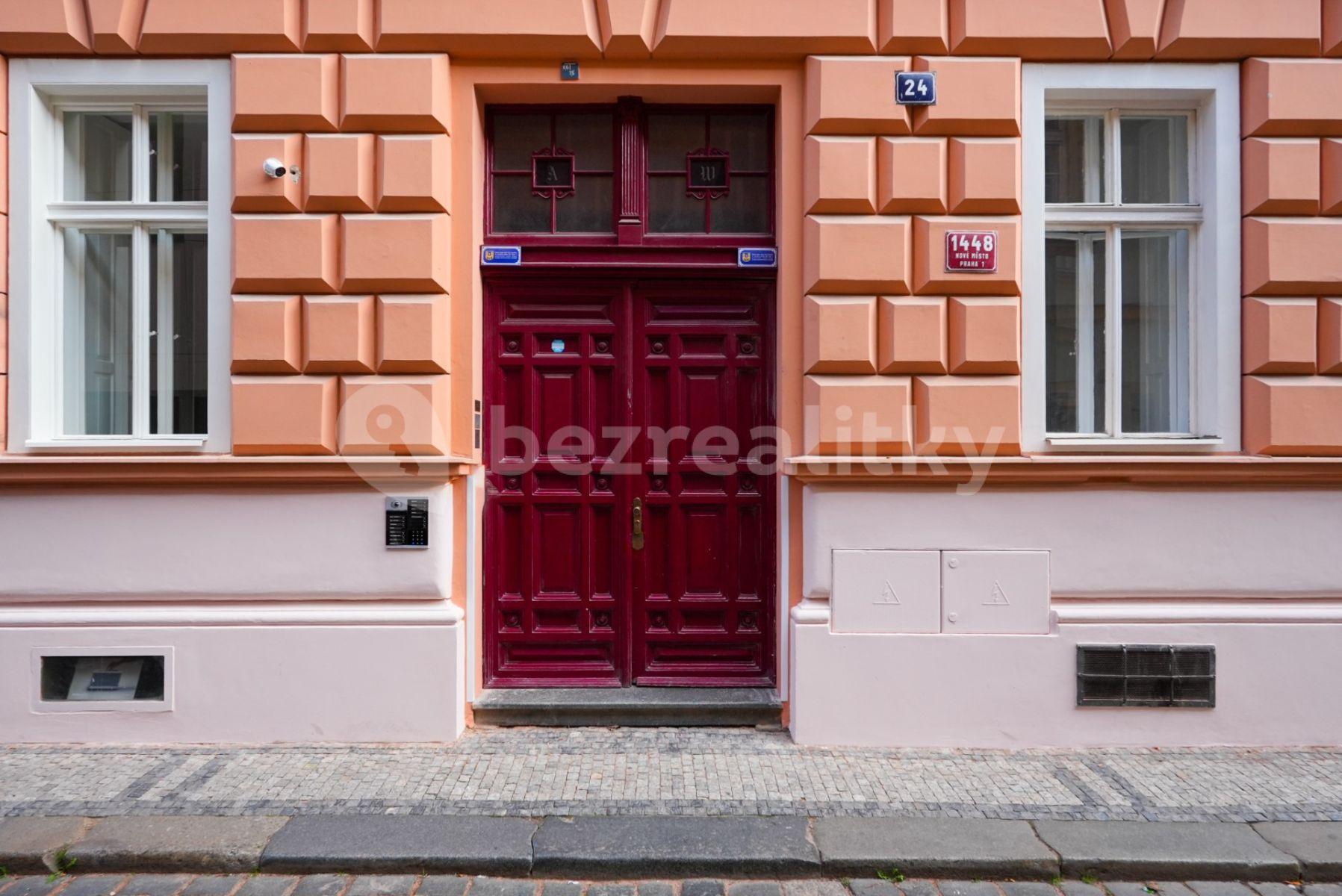 Predaj bytu 2-izbový 65 m², Ostrovní, Praha, Praha