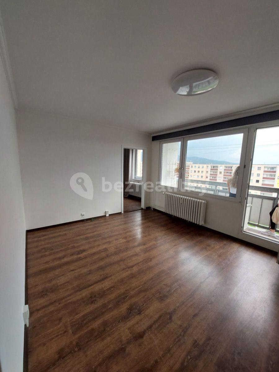 Prenájom bytu 4-izbový 80 m², Přítkovská, Teplice, Ústecký kraj