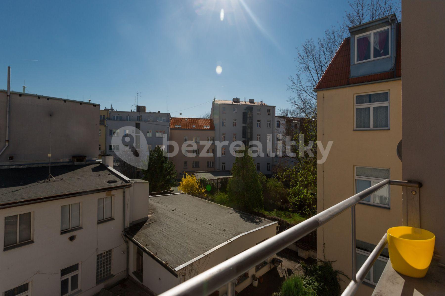 Prenájom bytu 1-izbový 33 m², Kozácká, Praha, Praha