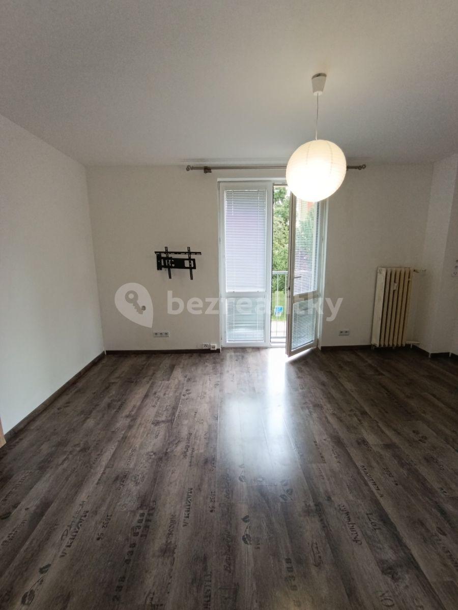 Predaj bytu 3-izbový 66 m², Petrohradská, Tábor, Jihočeský kraj