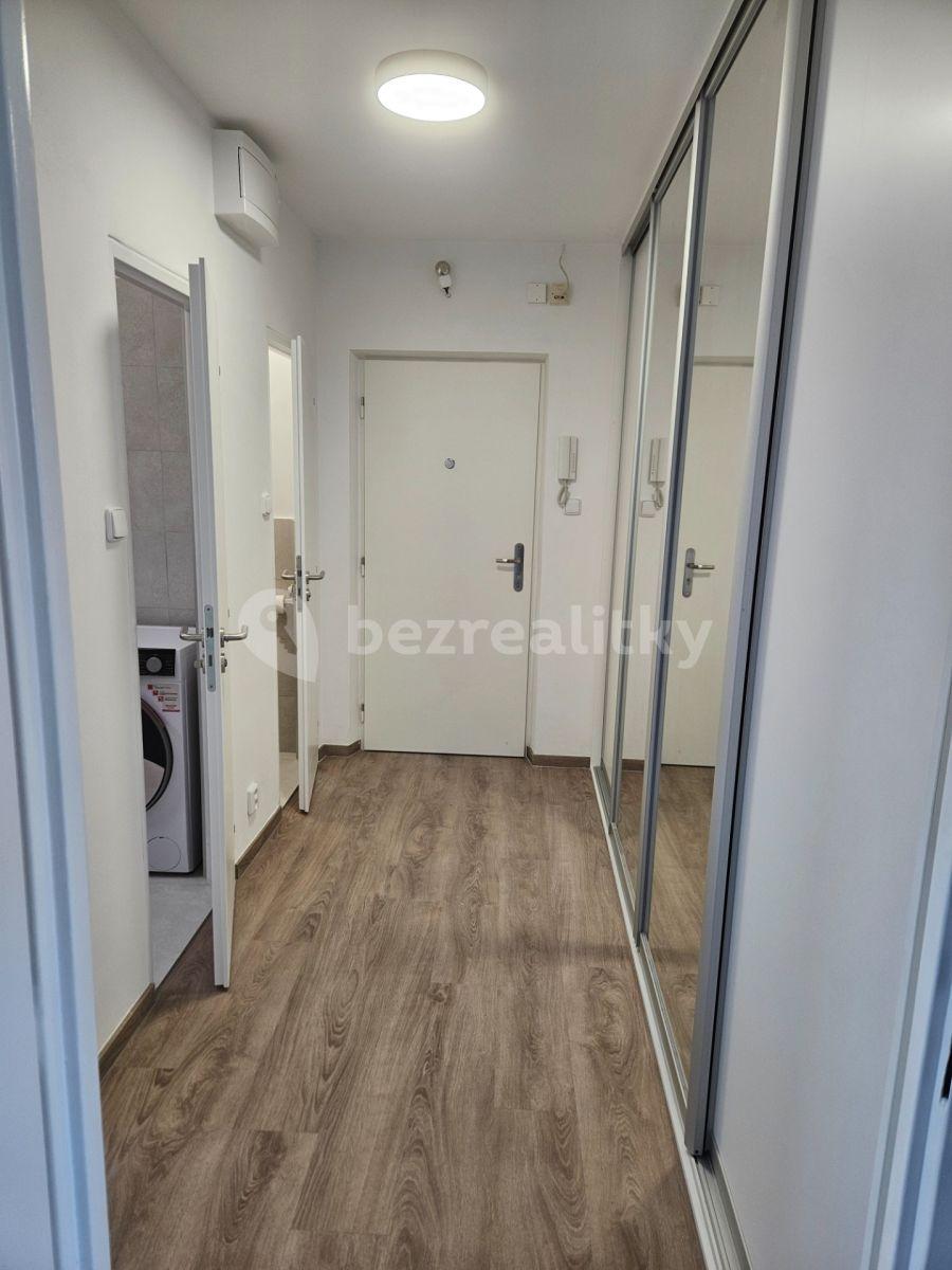 Prenájom bytu 2-izbový 53 m², Skřivanská, Praha, Praha