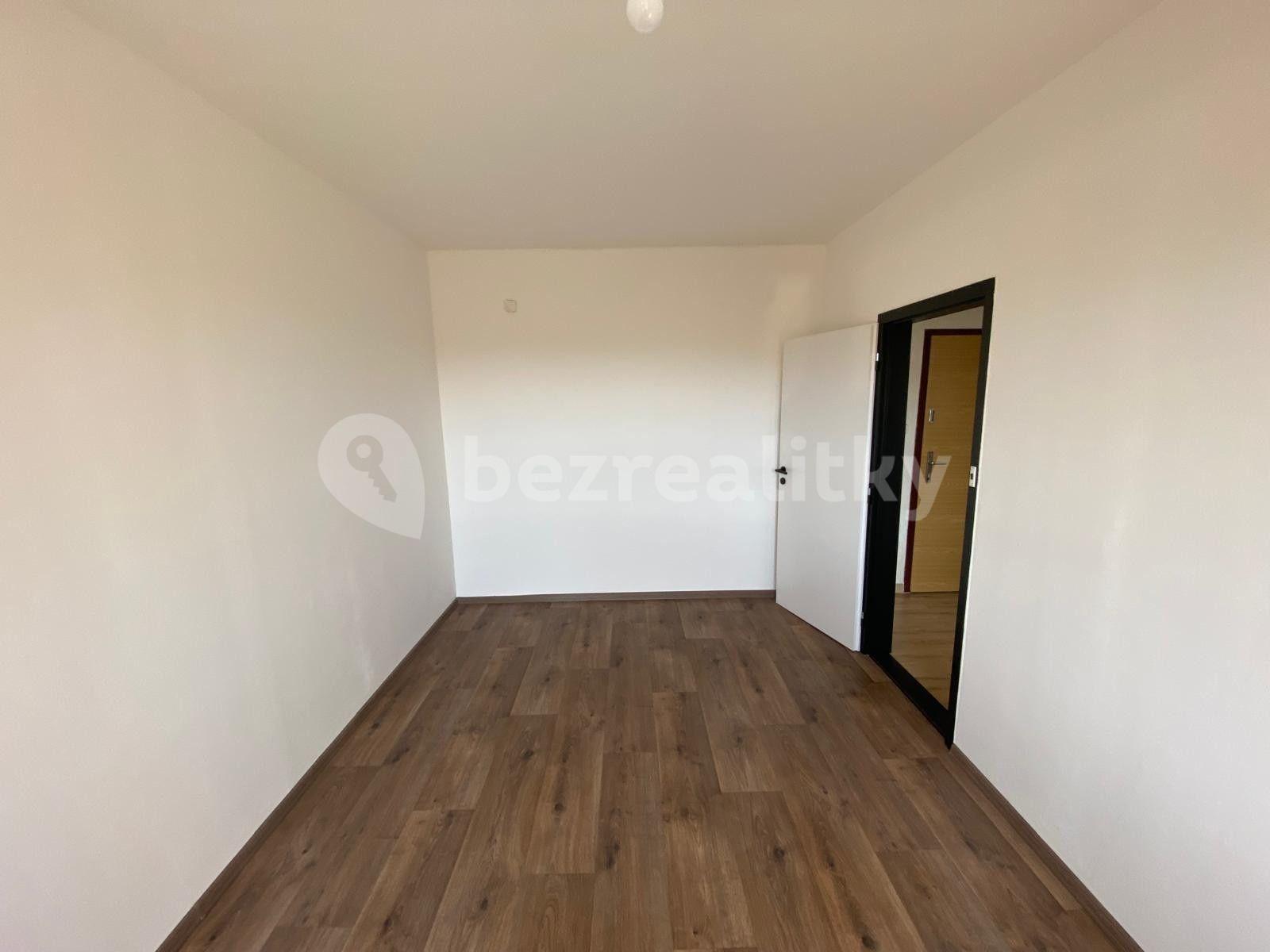 Prenájom bytu 2-izbový 42 m², Dvořákova, Děčín, Ústecký kraj