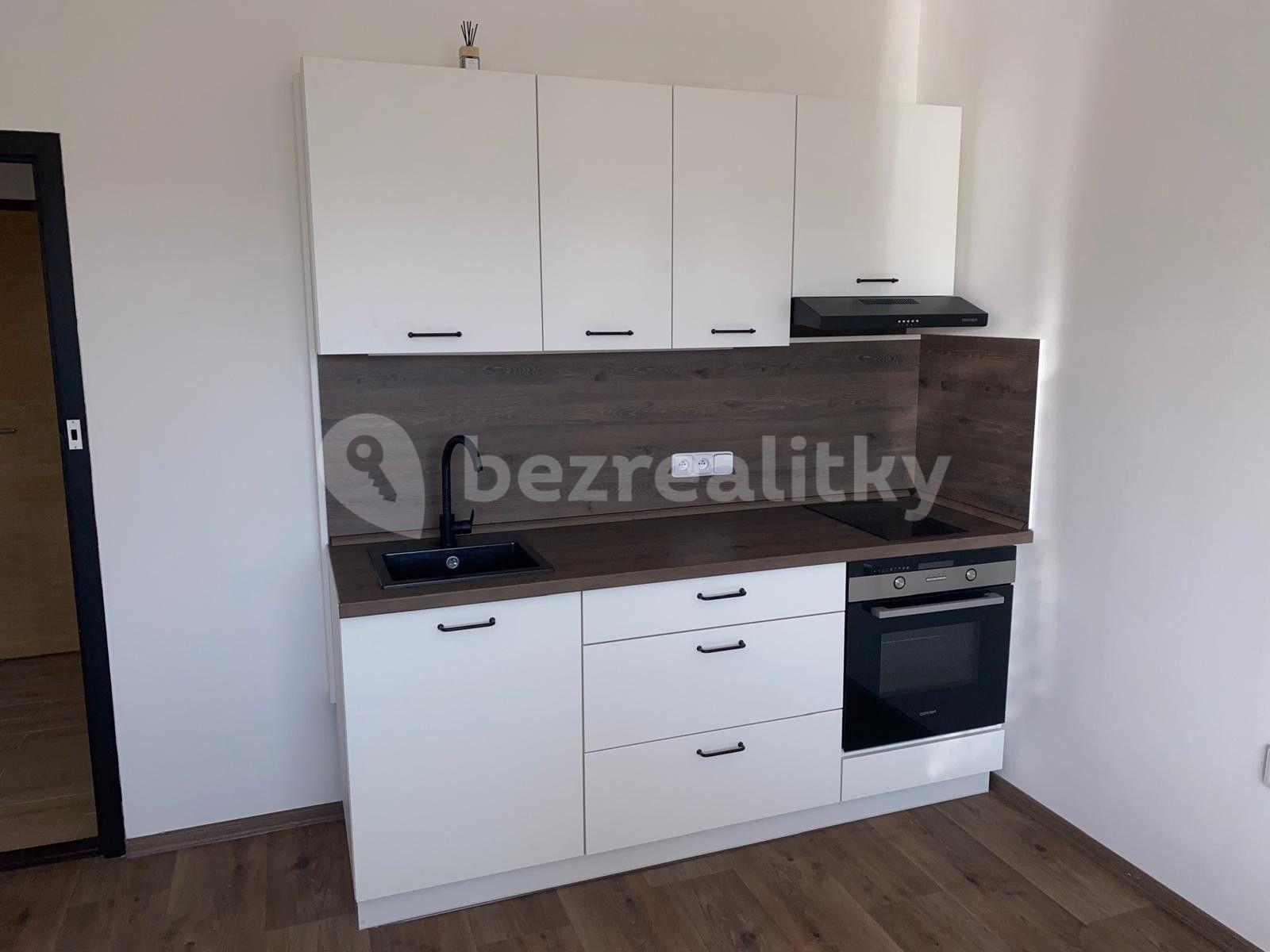 Prenájom bytu 2-izbový 42 m², Dvořákova, Děčín, Ústecký kraj