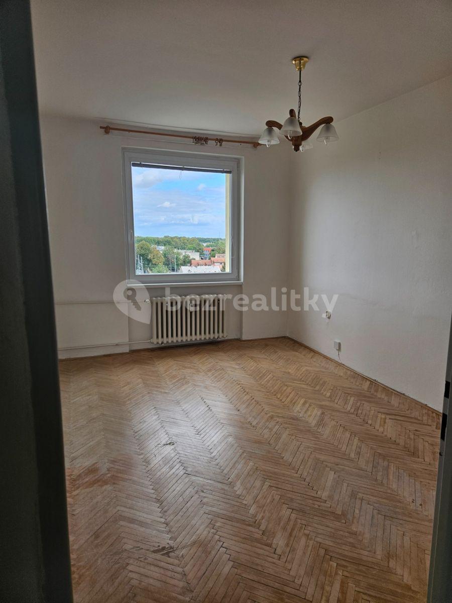 Prenájom bytu 2-izbový 70 m², Mládežnická, Nymburk, Středočeský kraj