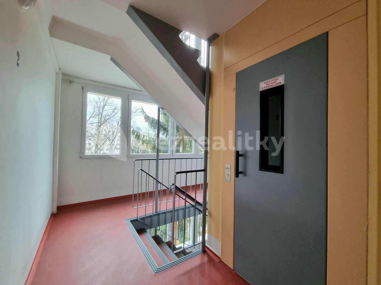 Prenájom bytu 2-izbový 43 m², Na Strži, Praha, Praha