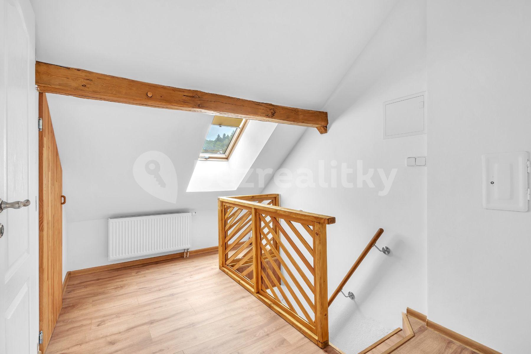 Predaj domu 130 m², pozemek 931 m², Cotkytle, Pardubický kraj