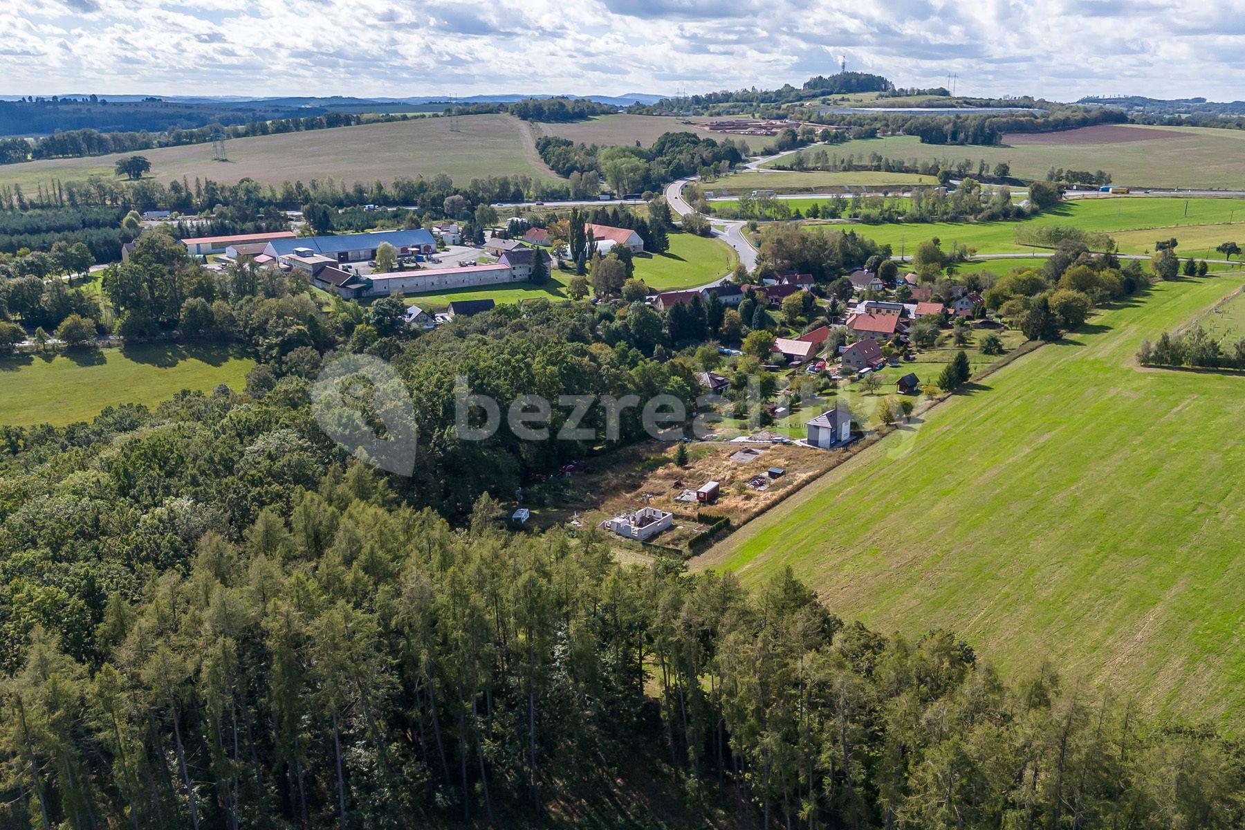 Predaj pozemku 1.002 m², Šternov, Divišov, Středočeský kraj