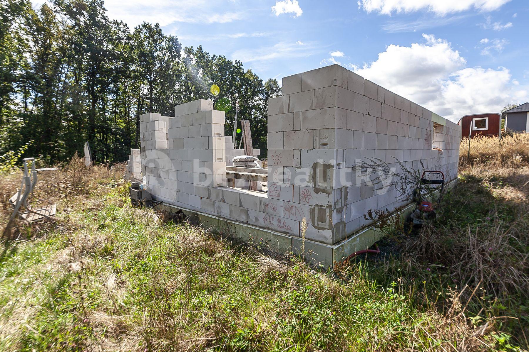 Predaj pozemku 1.002 m², Šternov, Divišov, Středočeský kraj