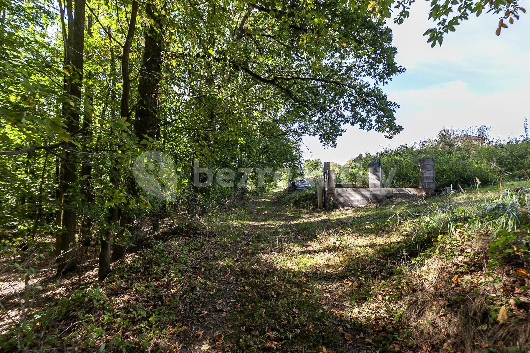 Predaj pozemku 1.002 m², Šternov, Divišov, Středočeský kraj