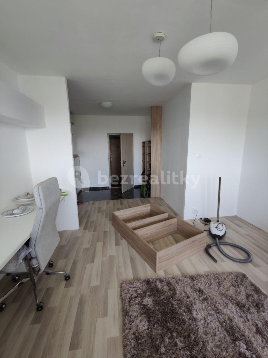 Prenájom bytu 3-izbový 86 m², Jamnického, Karlova Ves, Bratislavský kraj