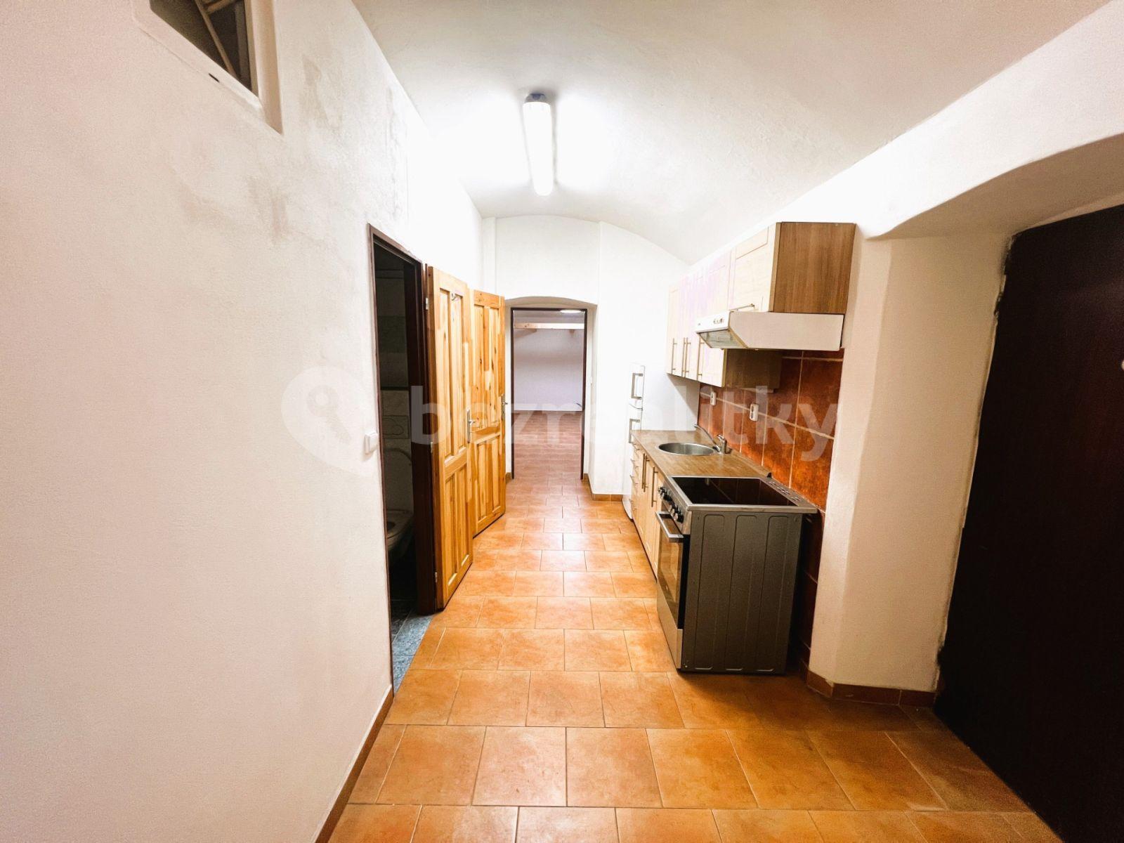 Predaj bytu 1-izbový 33 m², Plzeňská, Praha, Praha