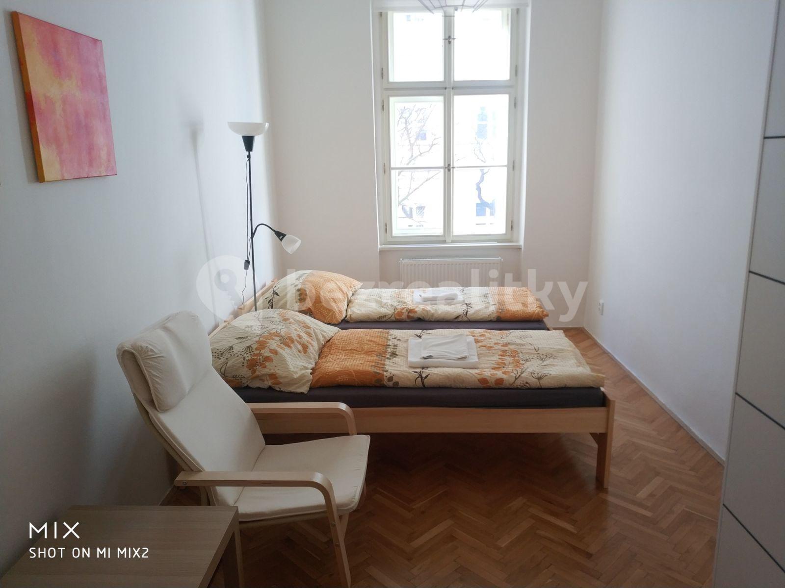 Prenájom bytu 1-izbový 117 m², Americká, Praha, Praha