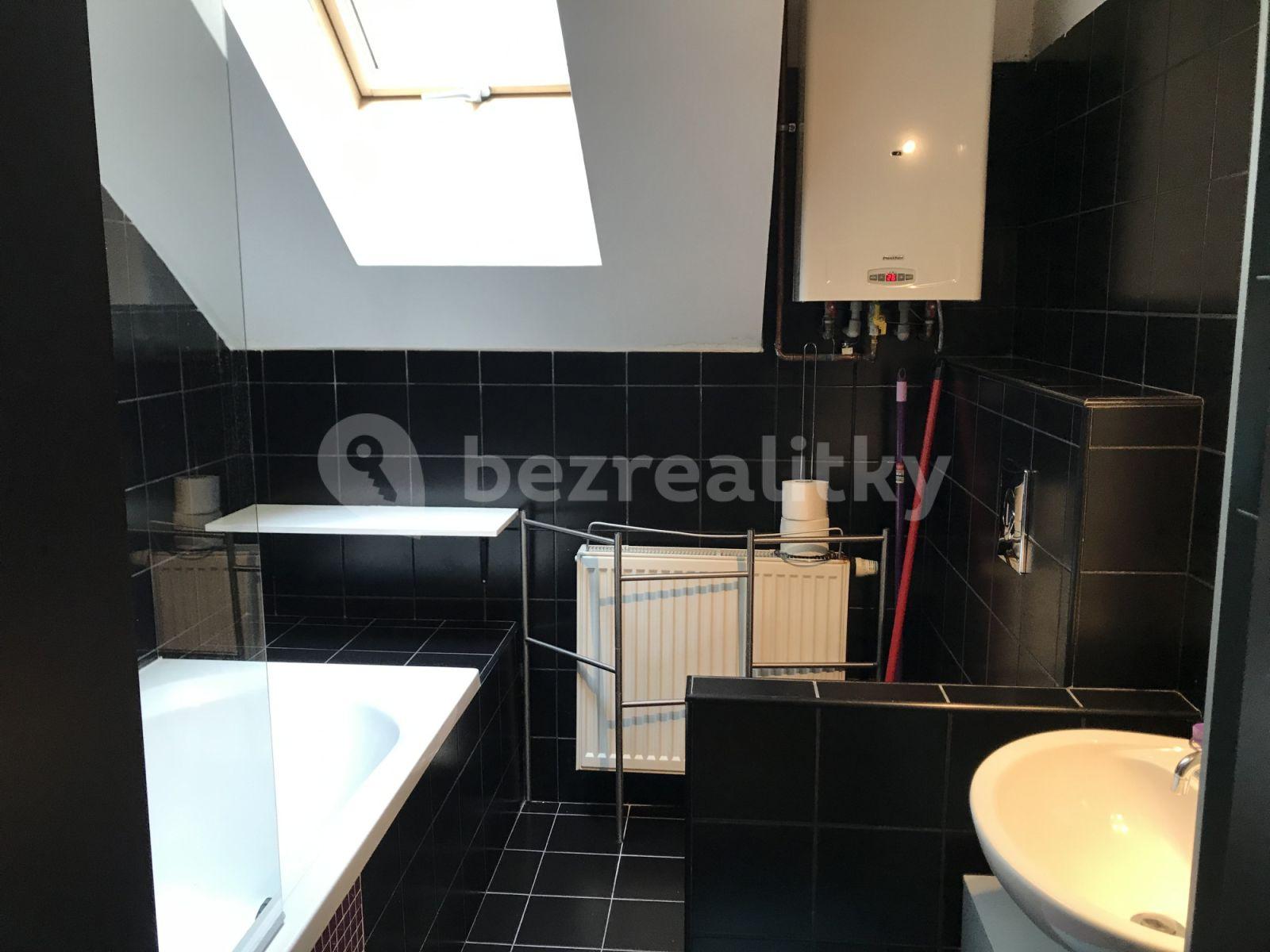 Prenájom bytu 2-izbový 55 m², Ovenecká, Praha, Praha