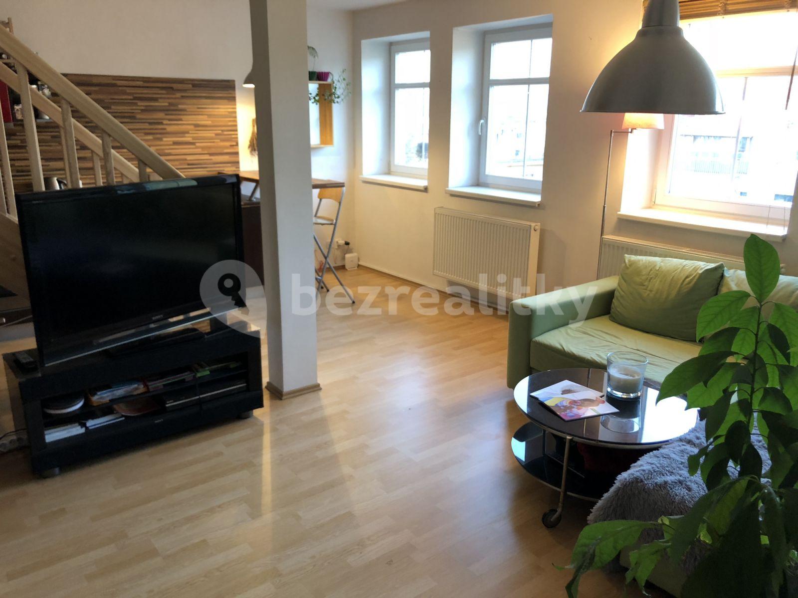 Prenájom bytu 2-izbový 55 m², Ovenecká, Praha, Praha