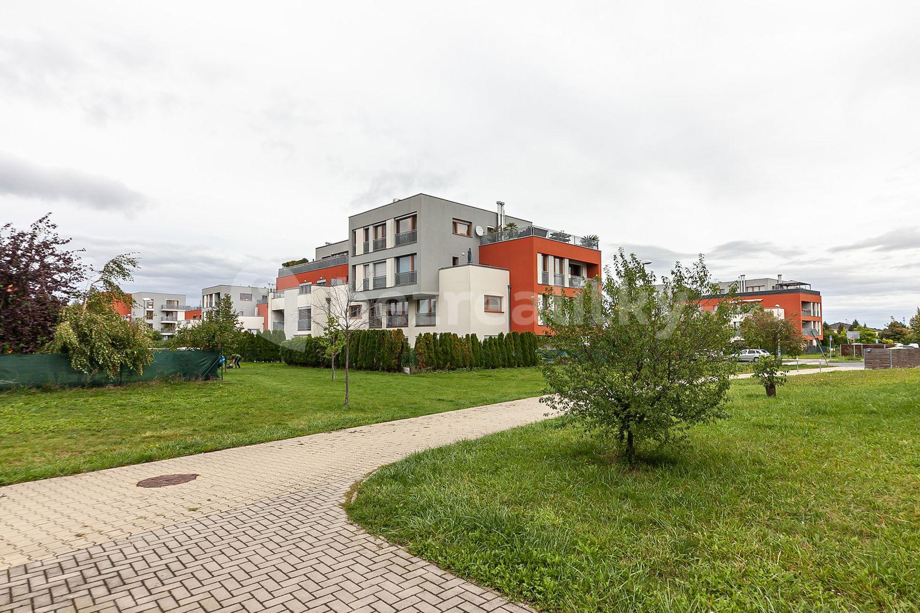 Predaj bytu 3-izbový 65 m², Pečárková, Praha, Praha