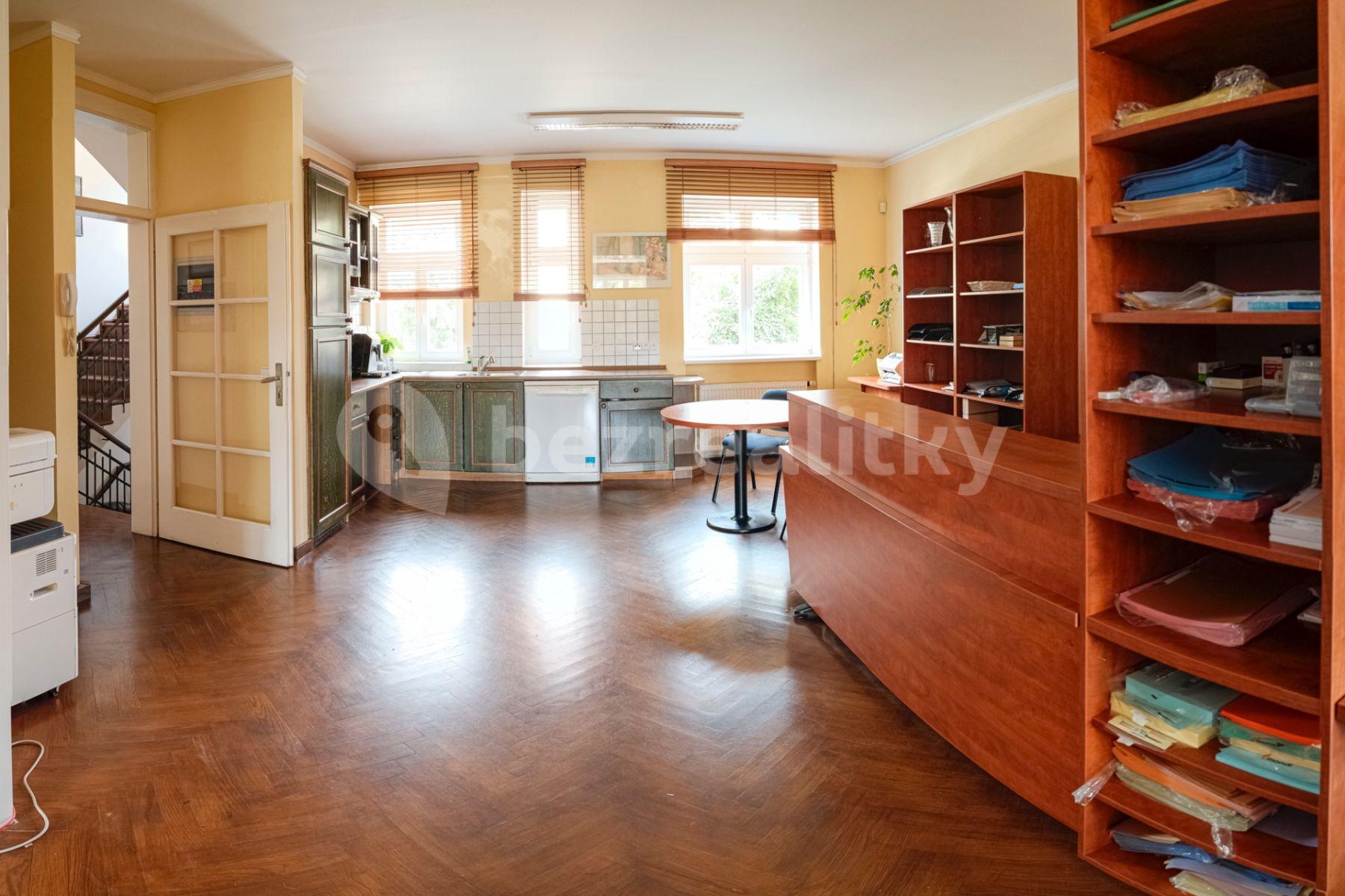 Prenájom domu 284 m², pozemek 191 m², Na Sypčině, Praha, Praha