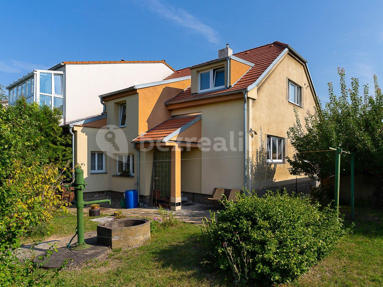 Predaj domu 165 m², pozemek 949 m², Zakouřilova, Praha, Praha