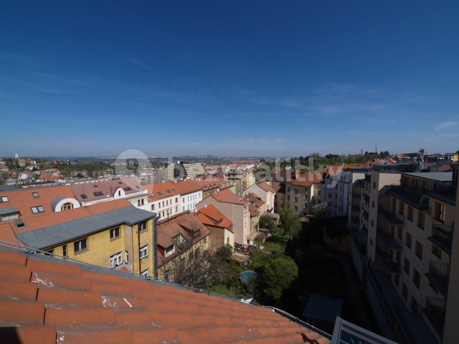 Prenájom bytu 3-izbový 68 m², Liborova, Praha, Praha