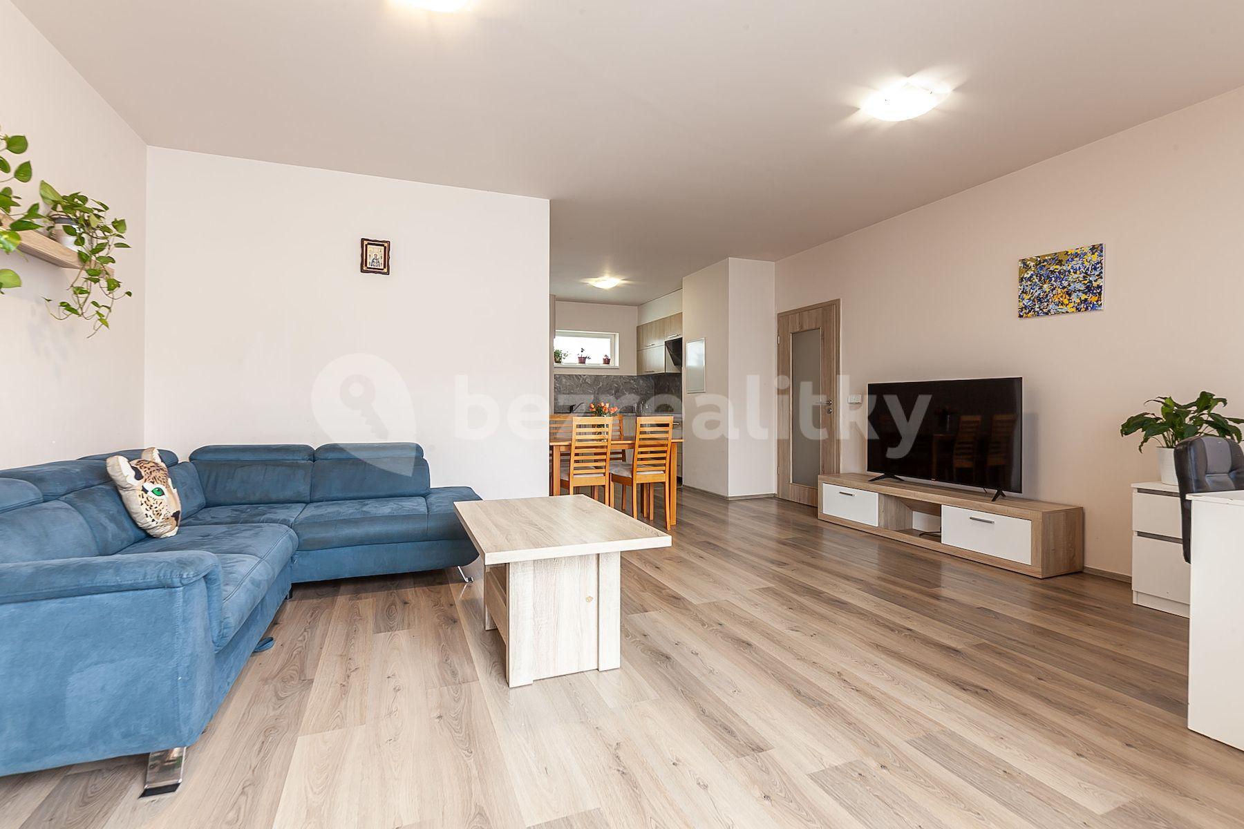 Predaj bytu 2-izbový 71 m², Mezi vodami, Praha, Praha