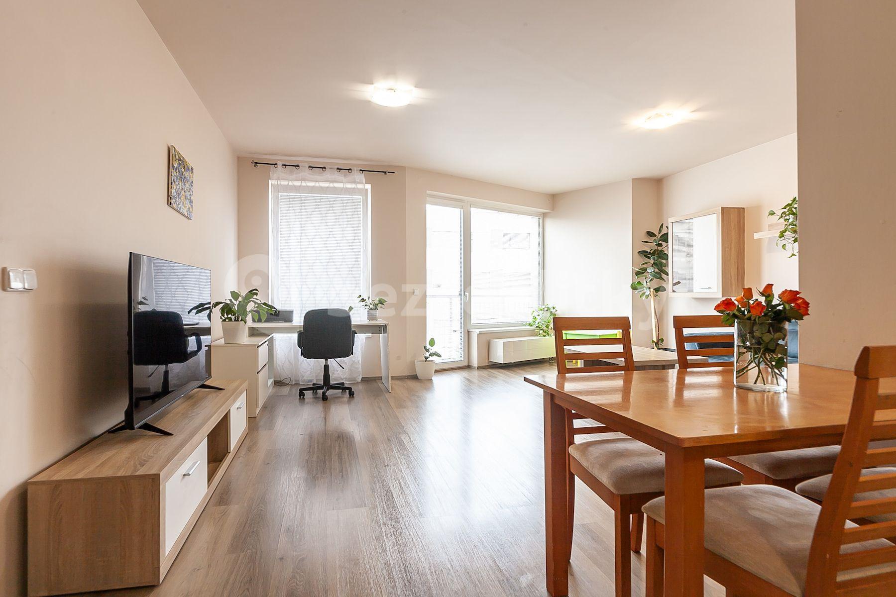 Predaj bytu 2-izbový 71 m², Mezi vodami, Praha, Praha