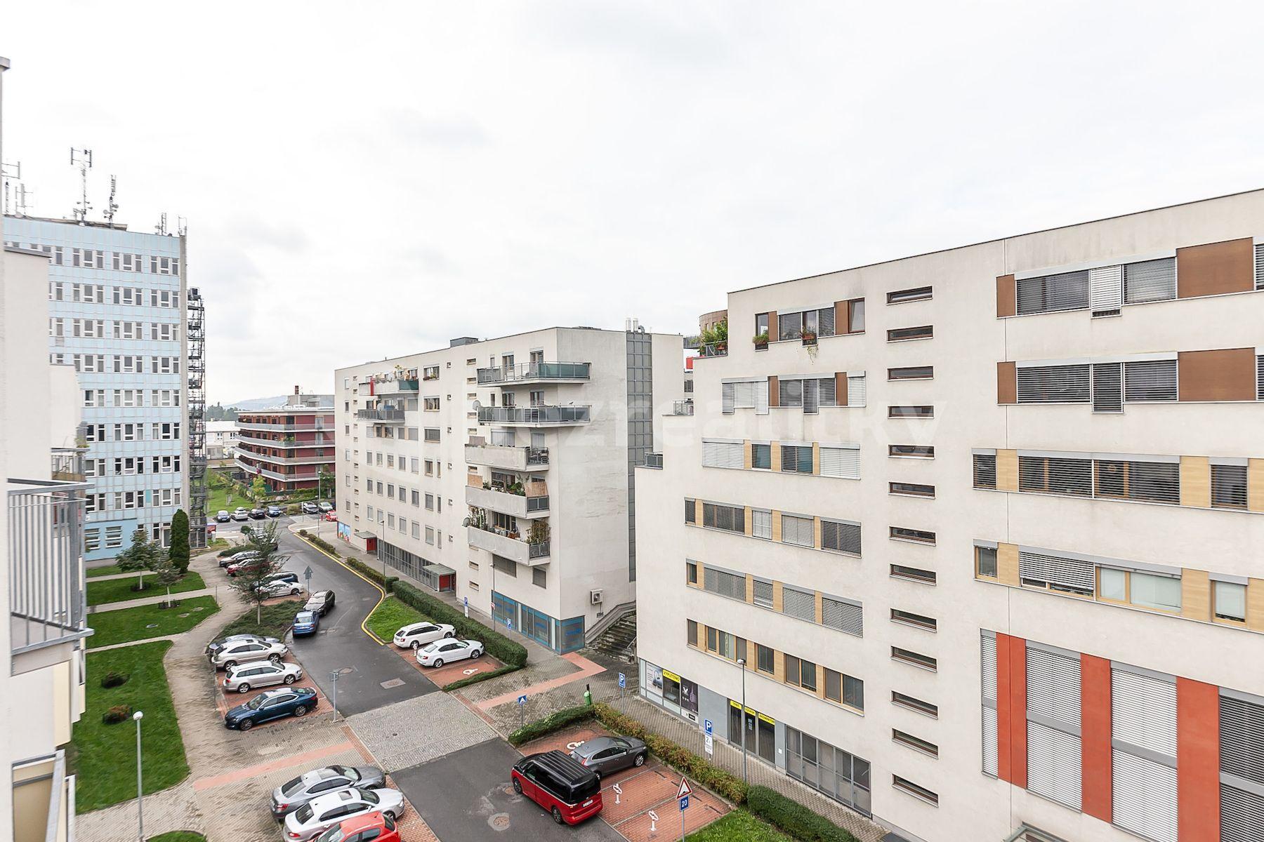 Predaj bytu 2-izbový 71 m², Mezi vodami, Praha, Praha