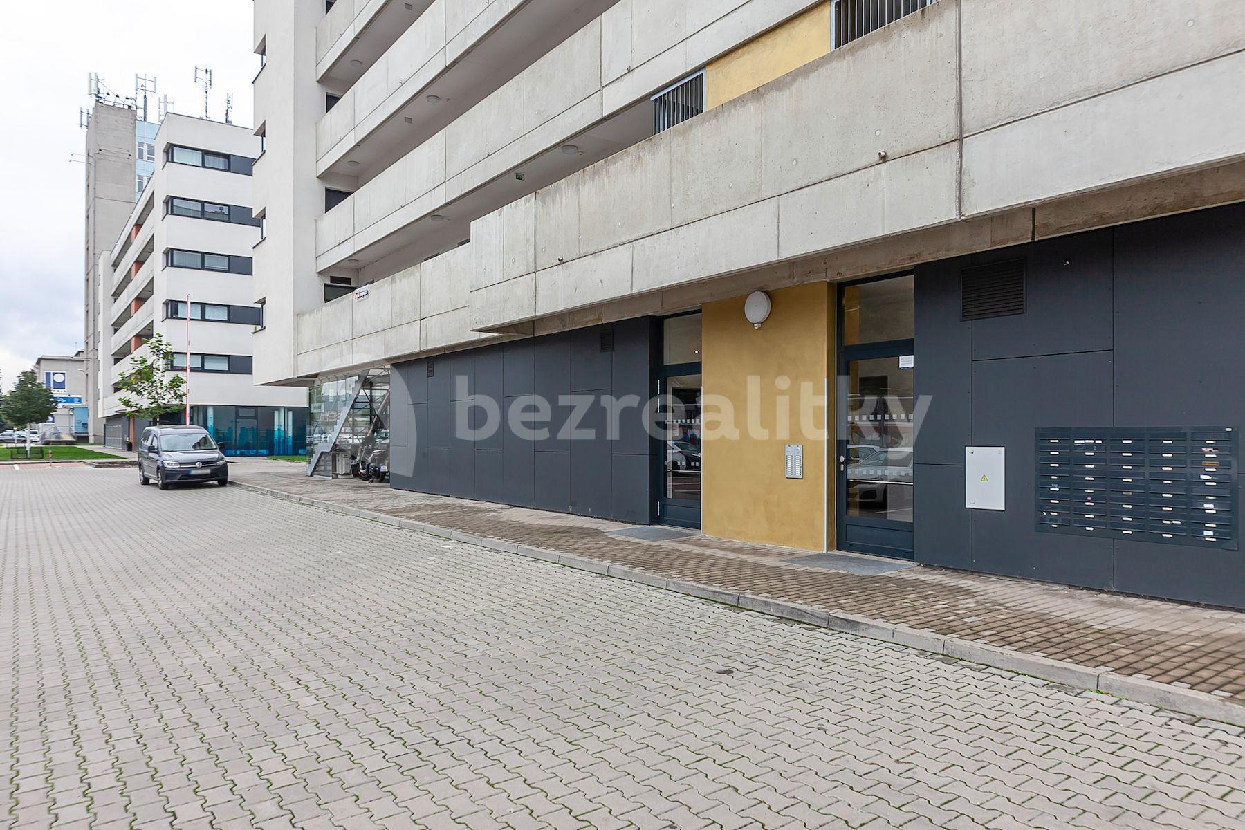 Predaj bytu 2-izbový 71 m², Mezi vodami, Praha, Praha