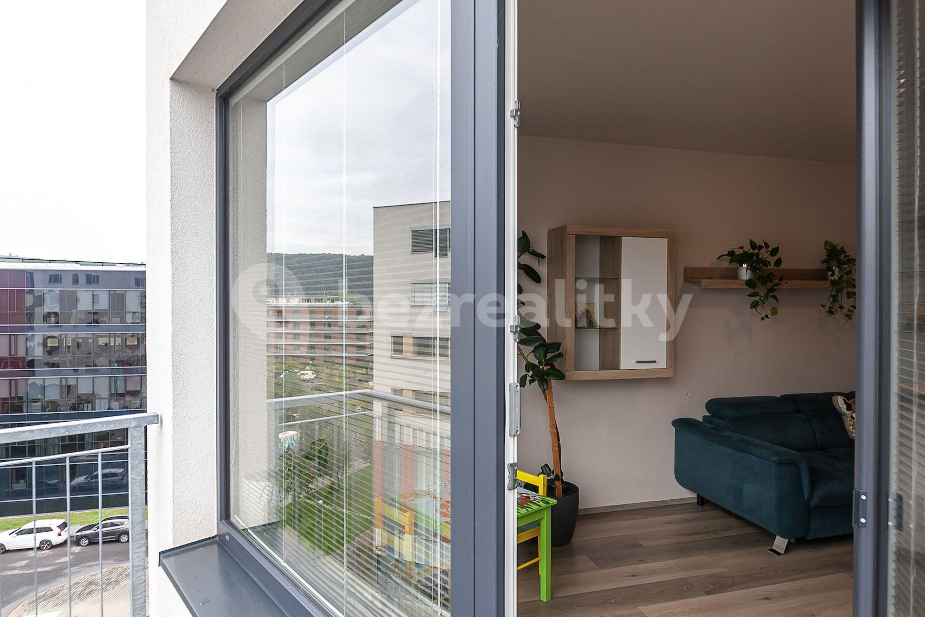 Predaj bytu 2-izbový 71 m², Mezi vodami, Praha, Praha