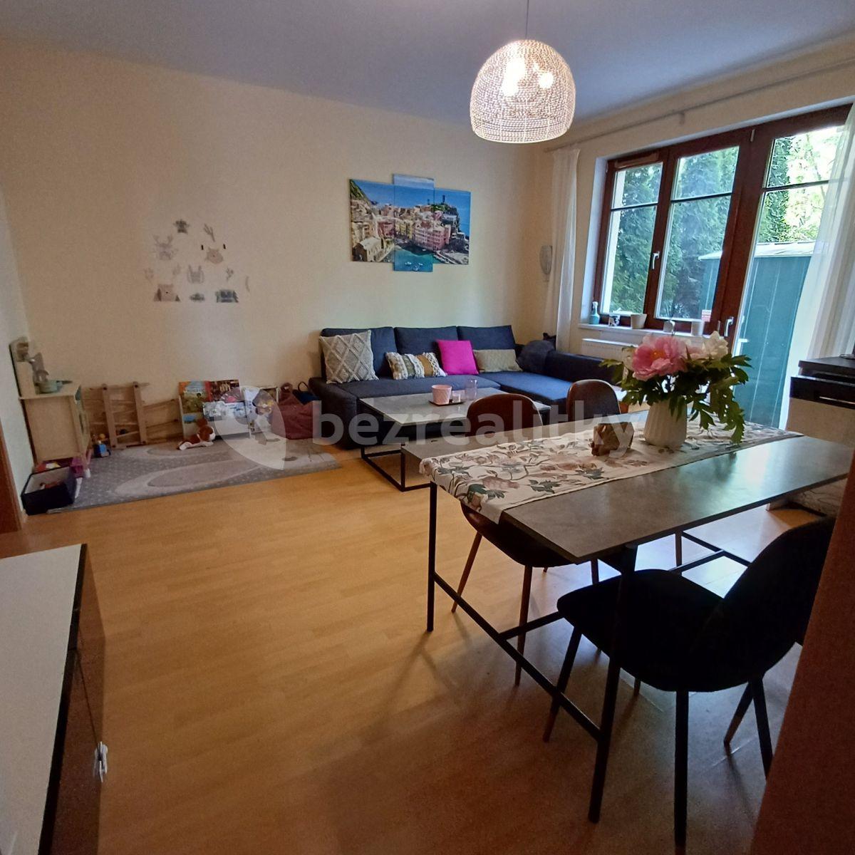 Predaj bytu 3-izbový 65 m², Vladycká, Praha, Praha