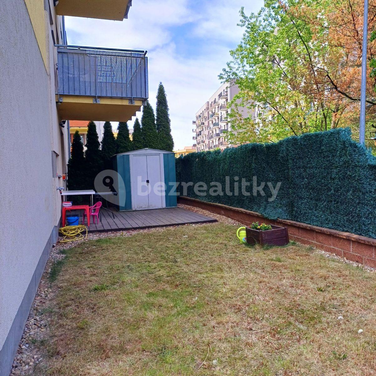 Predaj bytu 3-izbový 65 m², Vladycká, Praha, Praha