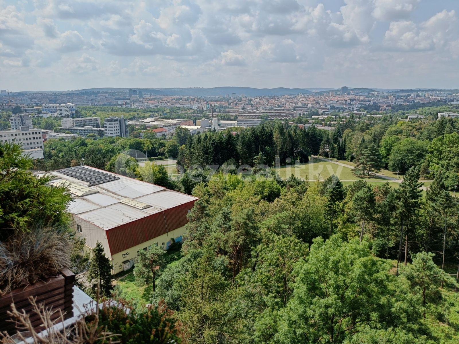 Prenájom bytu 1-izbový 32 m², Halasovo náměstí, Brno, Jihomoravský kraj