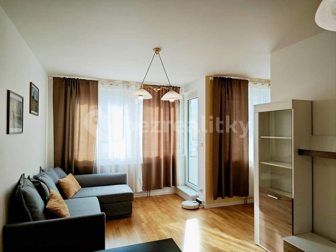 Prenájom bytu 2-izbový 45 m², U Svobodárny, Praha, Praha