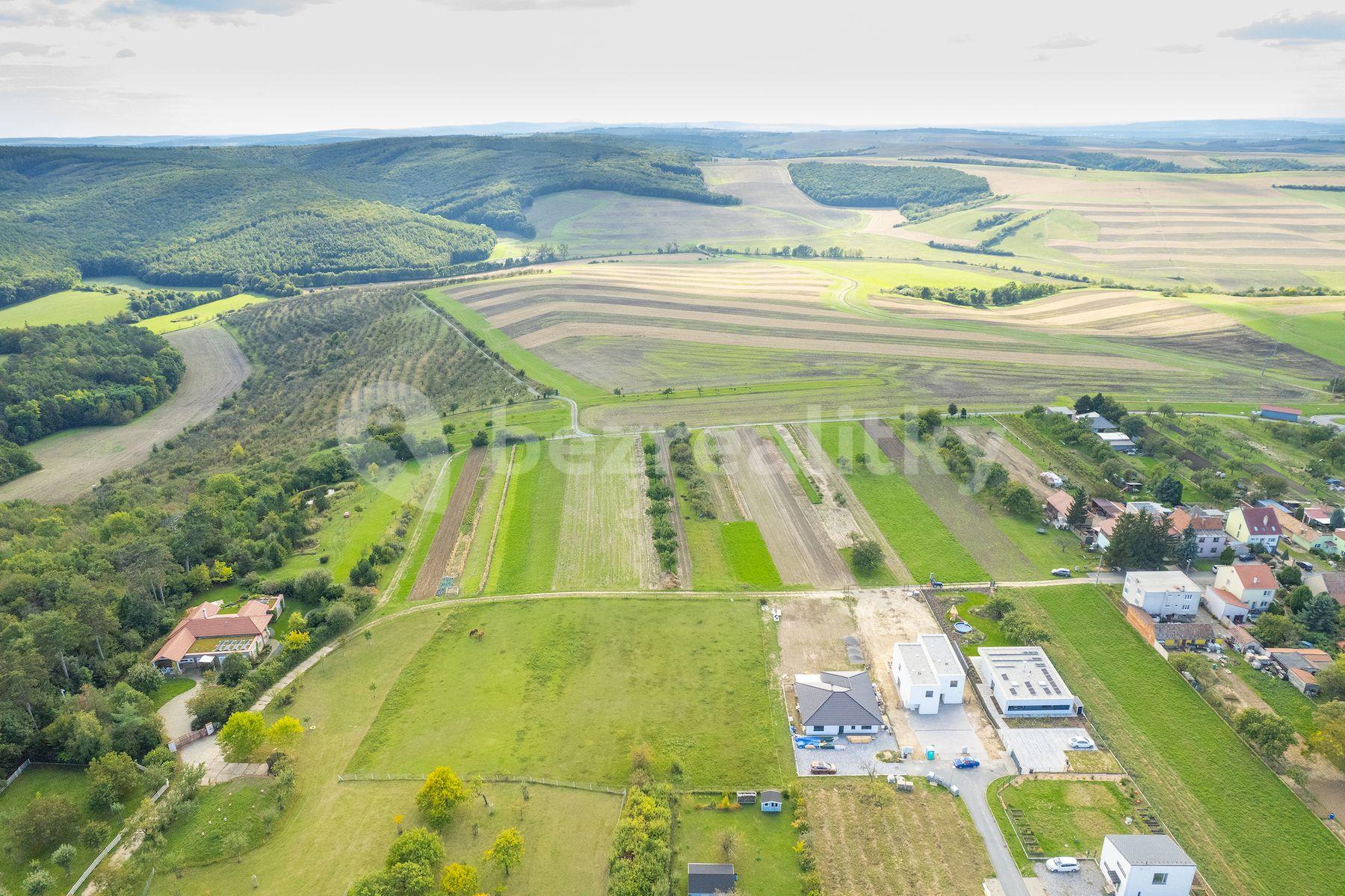 Predaj pozemku 1.465 m², Kobeřice u Brna, Kobeřice u Brna, Jihomoravský kraj